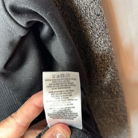 Spyder Core Full Zip Athletic Fit Jacket. Size Large. - Picture 9 of 9